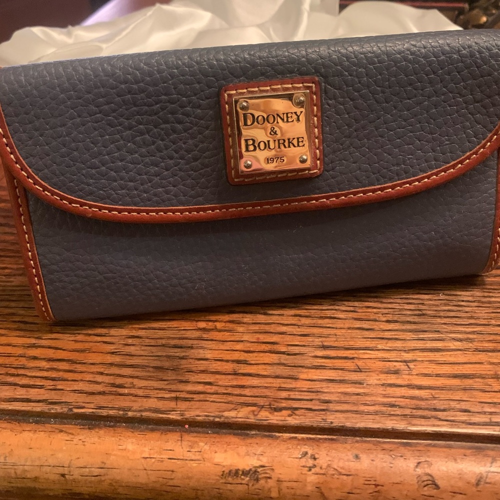 DOONEY & BOURKE AUTHENTIC SLATE BLUE WALLET - Picture 11 of 11